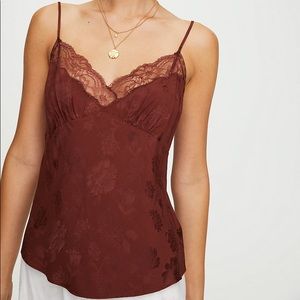 NWOT Wilfred Aritzia Celine Camisole